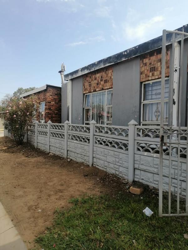 3 Bedroom Property for Sale in Zamdela Free State